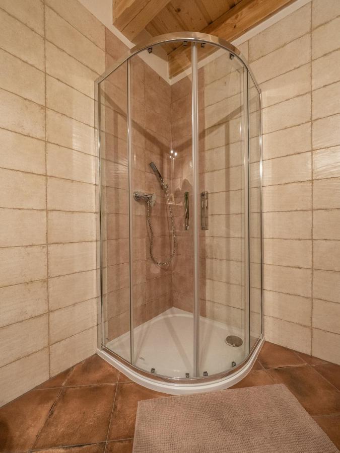 Penzion Andel Šatov Exteriör bild