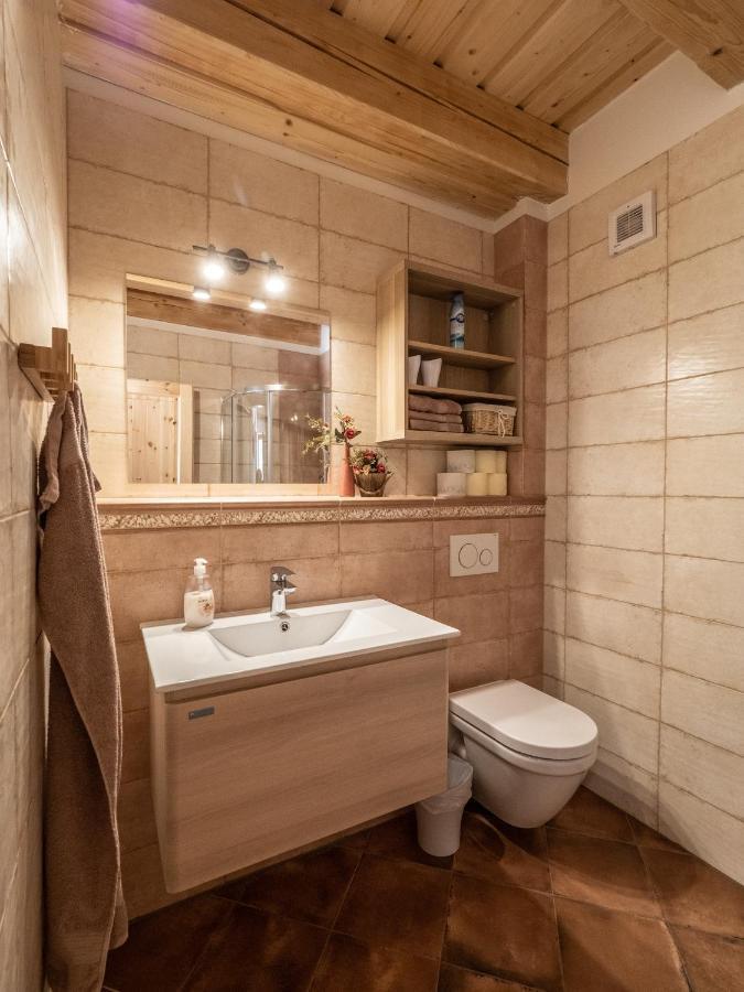 Penzion Andel Šatov Exteriör bild